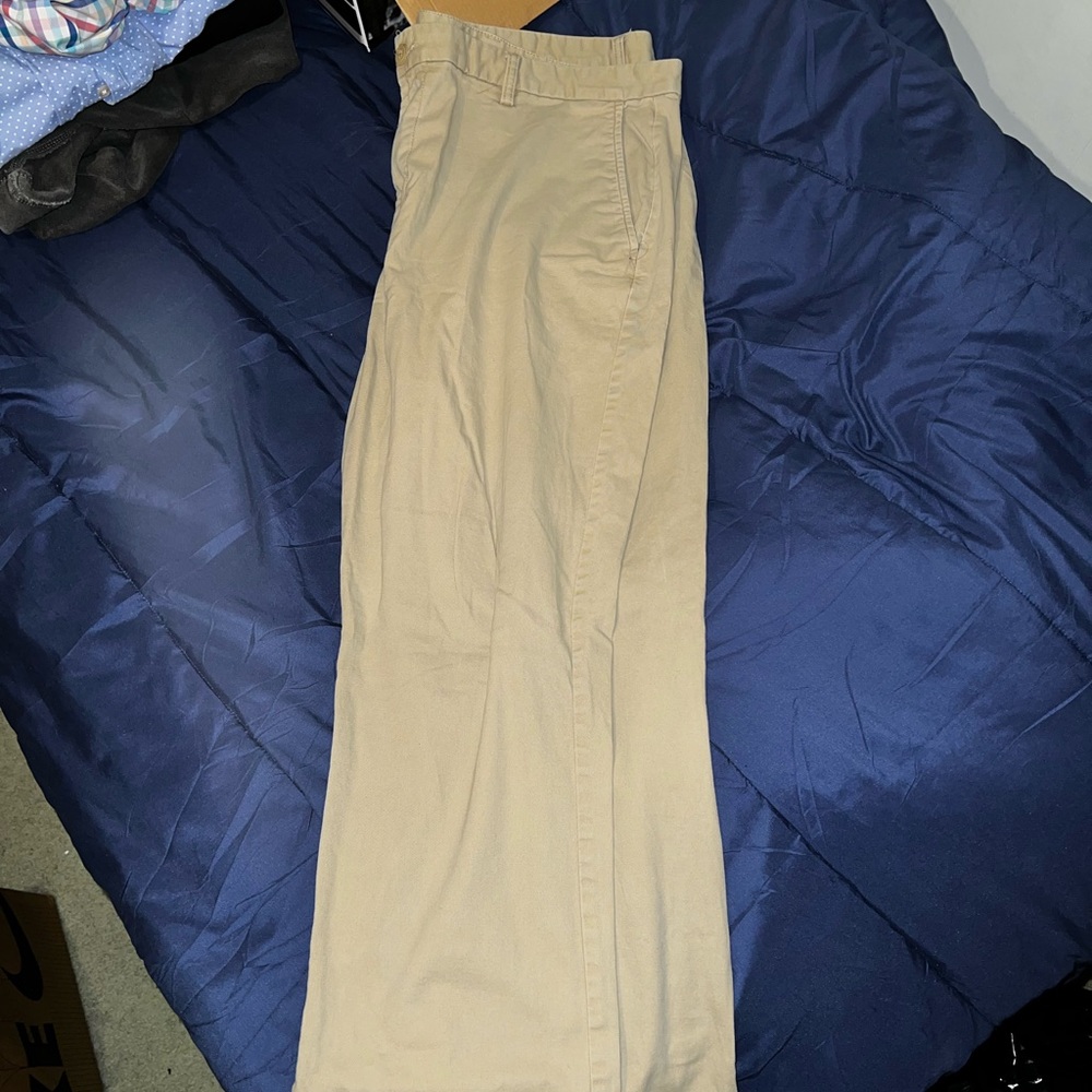 Men’s Old Navy Khaki pants 40x32